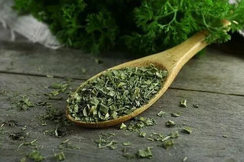تصویر 2 از قیمت خرید و فروش عمده جعفری خشک جعبه‌ای بالسی + صادراتی